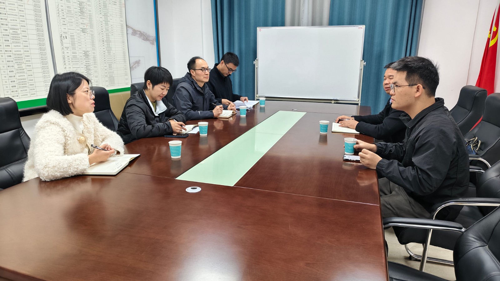 69461a153febc.jpg 0566df0350af95c0088f5af94ede5d27.jpg