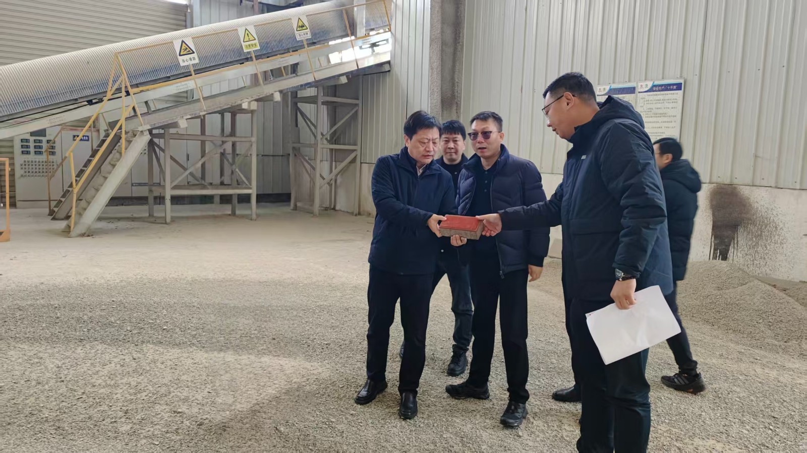 694ddb889d472.jpg b4f03ef33525ce3e4513ef860f12b4f7.jpg